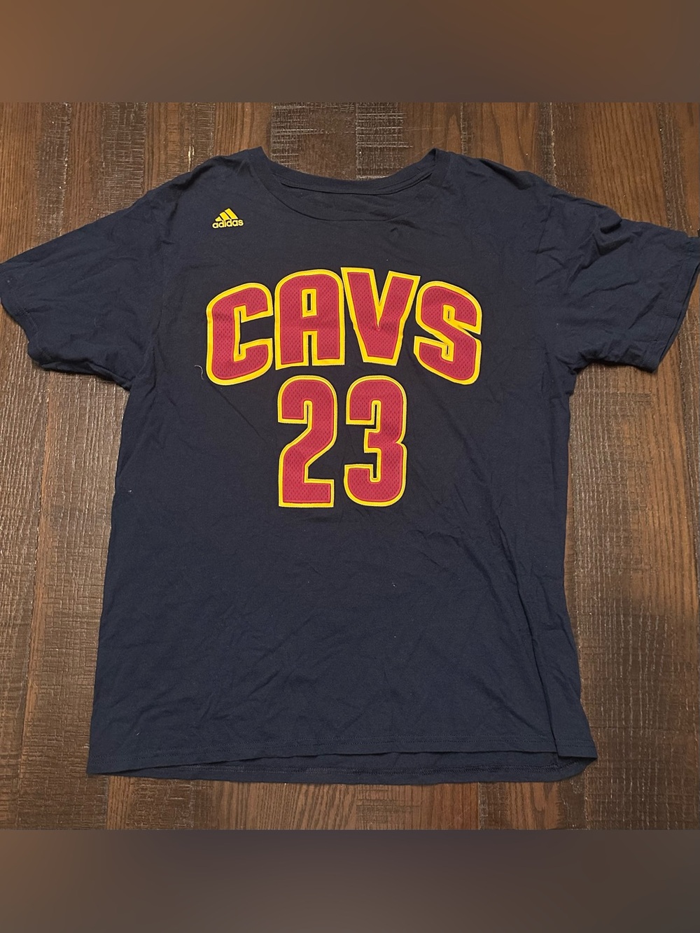 Adidas NBA Cleveland Cavaliers Lebron James Navy T Shirt Men’s Size Large